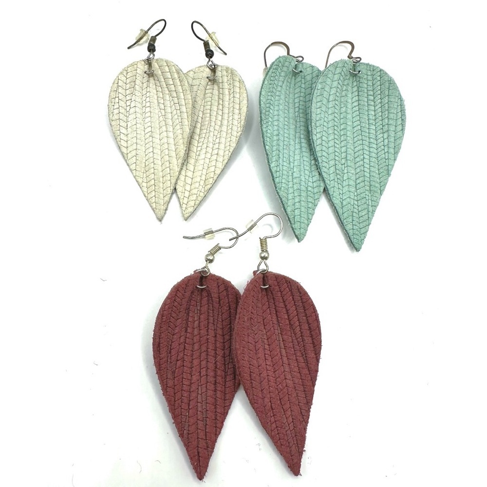 Pinched Leaf textured leather dangle earrings shaped, set of 3